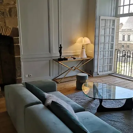 House Of Parlement, De Charme, Centre Historique De Apartamento *